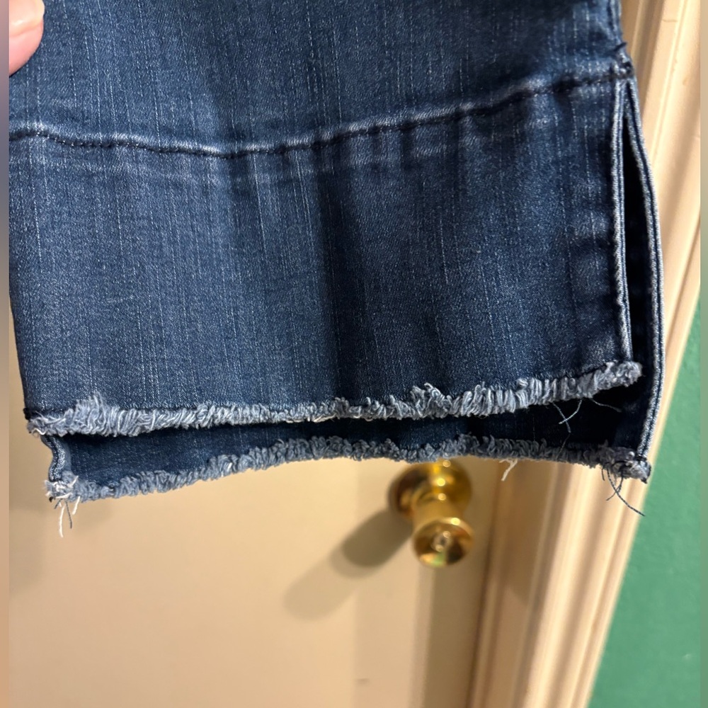 Wit & Wisdom AB Solution Split Hen Kick Flare Distressed Jeans - Picture 8 of 16